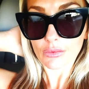 Meet your Posher, Alexandra